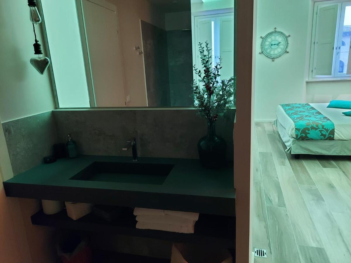 La Romantica Camere E Wellness Senigallia Eksteriør billede